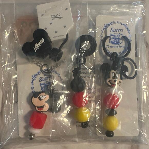 Mickey Mouse cup 4 Piece set Straw cap & charm,handle charm, bag charm Brand New - Picture 7 of 7